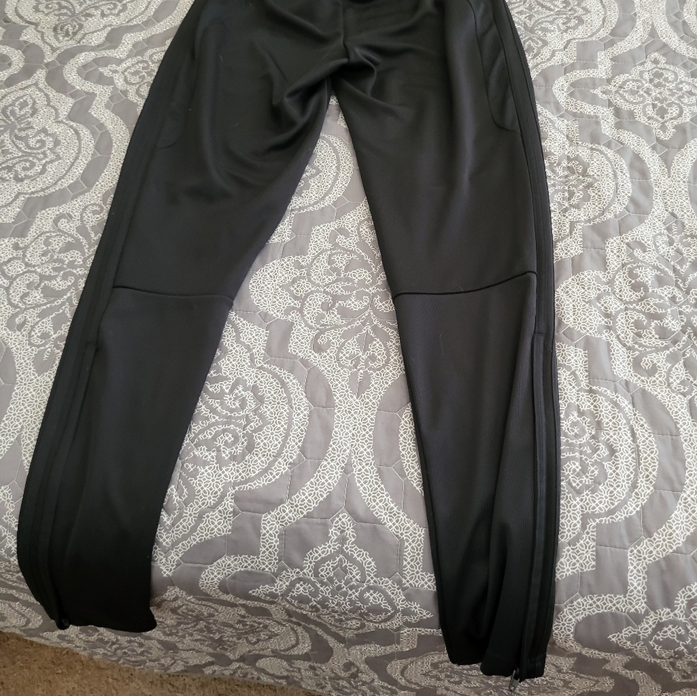 Adidas pants - Picture 1 of 2